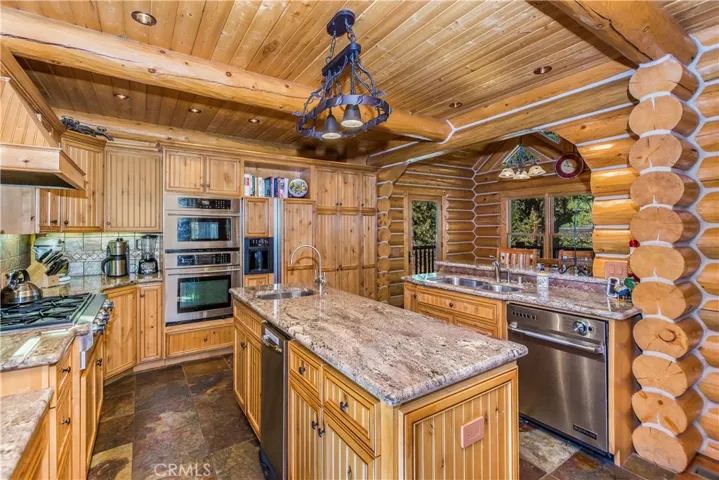 1947 Shady Lane, Big Bear, California 92314