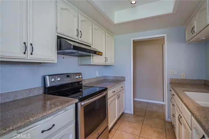 497 E Newlove Drive H, Santa Maria, California 93454