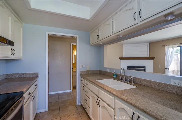 497 E Newlove Drive H, Santa Maria, California 93454