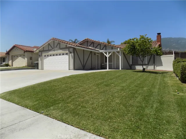 2586 Periwinkle Drive, San Bernardino, California 92407