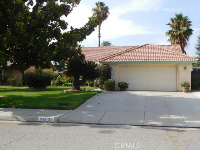 1329 E Beringer Drive, San Jacinto, California 92583