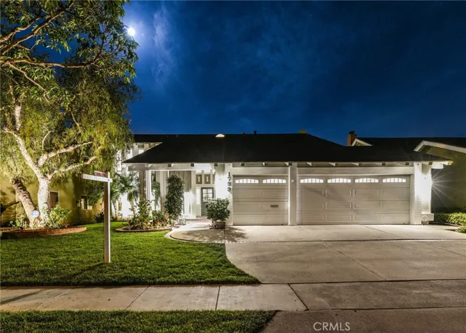 1799 Tanager Drive, Costa Mesa, California 92626