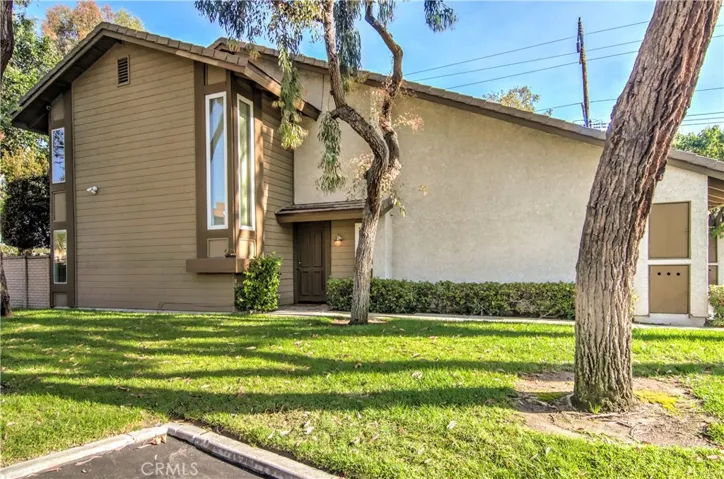 You truly get the feel of a single family detached home, especially with private entry and walkway.