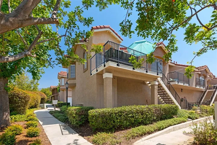 2 Via Bondad, Rancho Santa Margarita, California 92688
