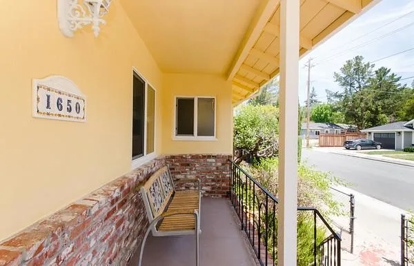 1650 James Avenue, Redwood City, California 94062