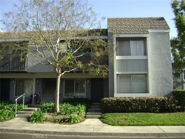 102 Eagle 53, Irvine, California 92604