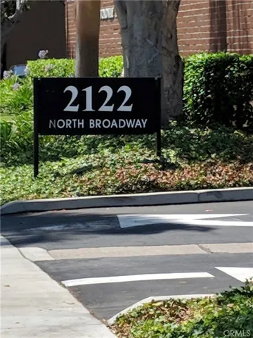 The HOA has an arrangement with the management of 2122 N Broadway. It is okay for homeowners to park cars here in the evenings, and over the weekends :)