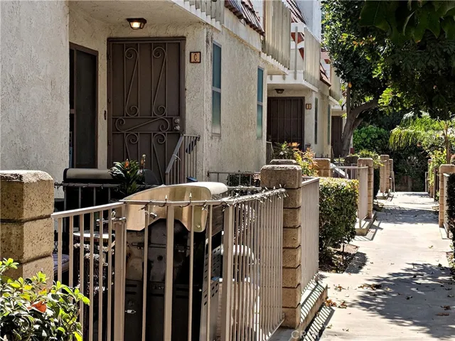 Front Entrance & Patio