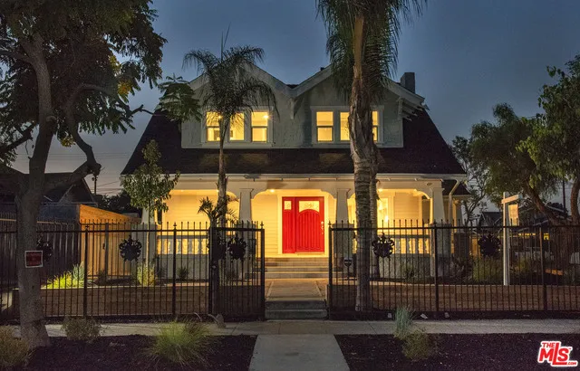 1101 W 48th Street, Los Angeles, California 90037
