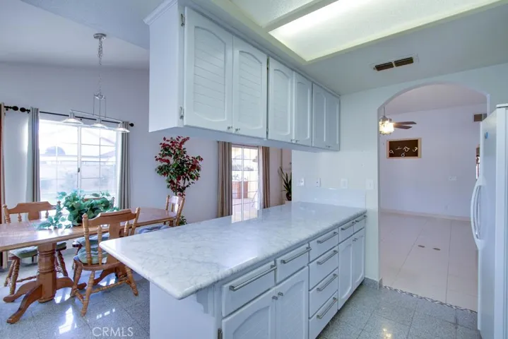 2420 Foxglove Way, Madera, California 93637