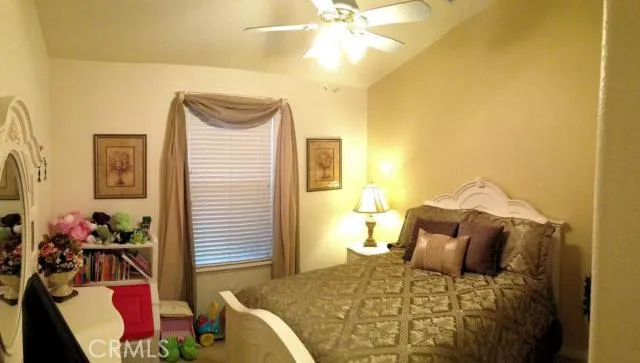 1019 Mainberry Drive, Madera, California 93637