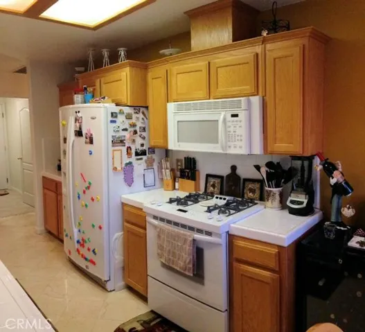 1019 Mainberry Drive, Madera, California 93637
