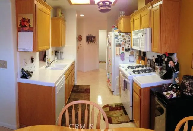 1019 Mainberry Drive, Madera, California 93637