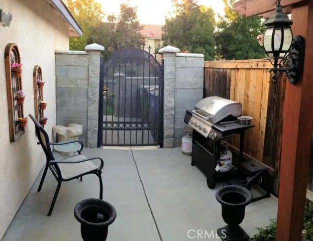 1019 Mainberry Drive, Madera, California 93637