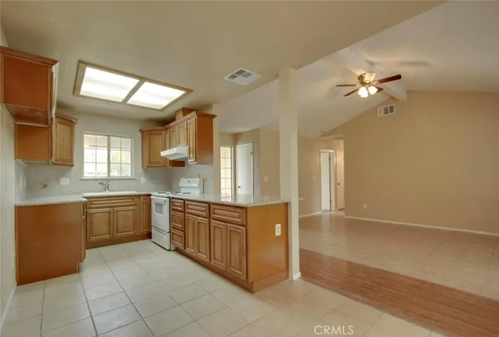 17808 Rodeo Drive, Madera, California 93638