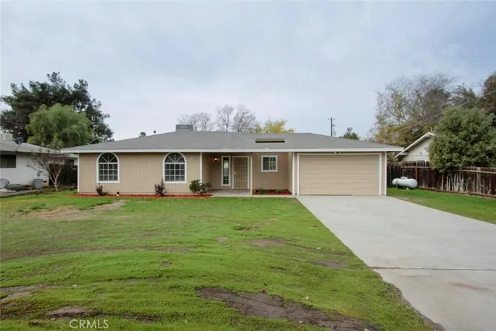 17808 Rodeo Drive, Madera, California 93638