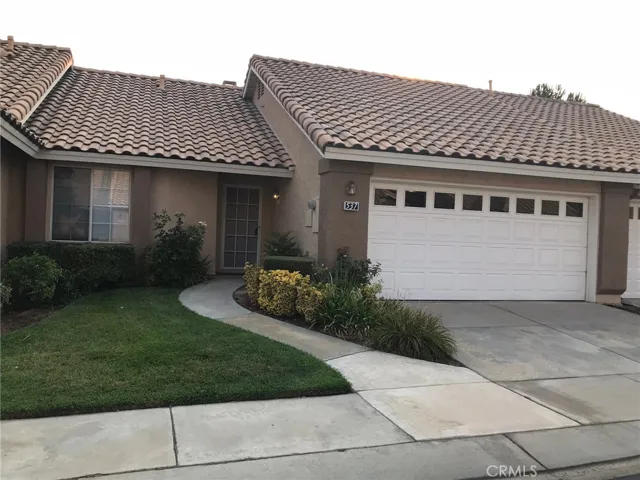 537 La Costa Drive, Banning, California 92220