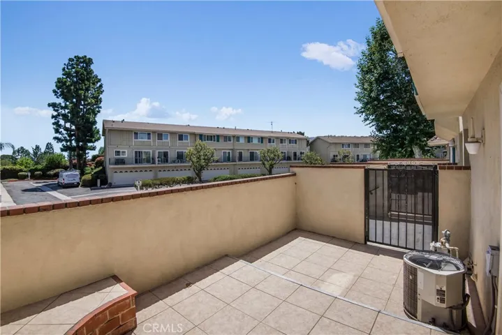 1951 Rolling Vista Drive 44, Lomita, California 90717