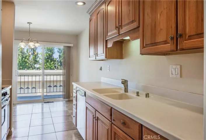 1951 Rolling Vista Drive 44, Lomita, California 90717