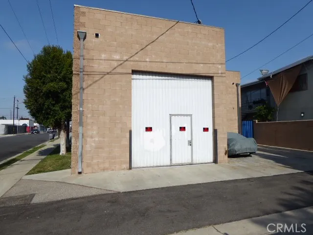 Two off street parking spaces and 12 ft door