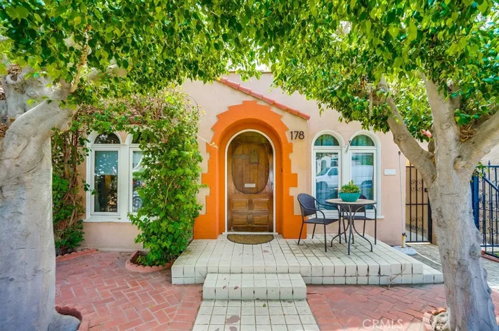 178 Corona Avenue, Long Beach, California 90803