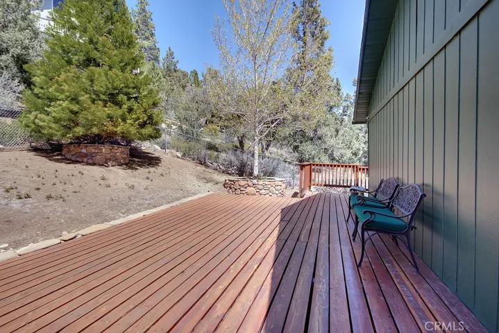 943 Antelope Mountain Drive, Big Bear, California 92314