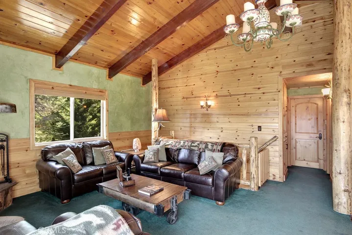 943 Antelope Mountain Drive, Big Bear, California 92314