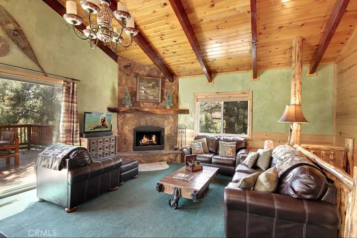 943 Antelope Mountain Drive, Big Bear, California 92314