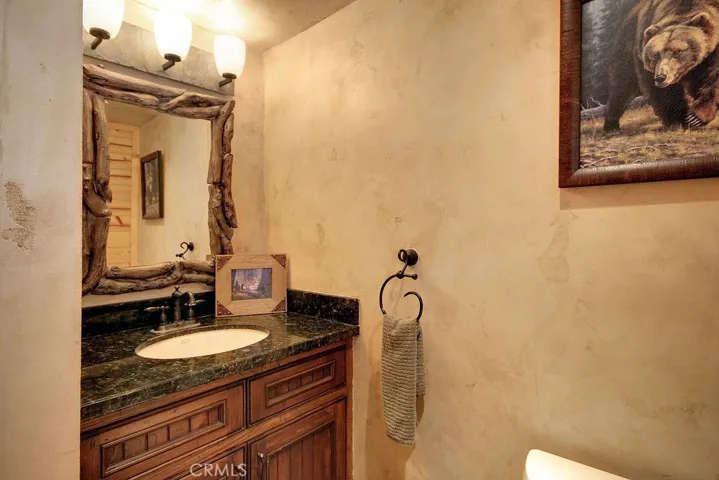 943 Antelope Mountain Drive, Big Bear, California 92314