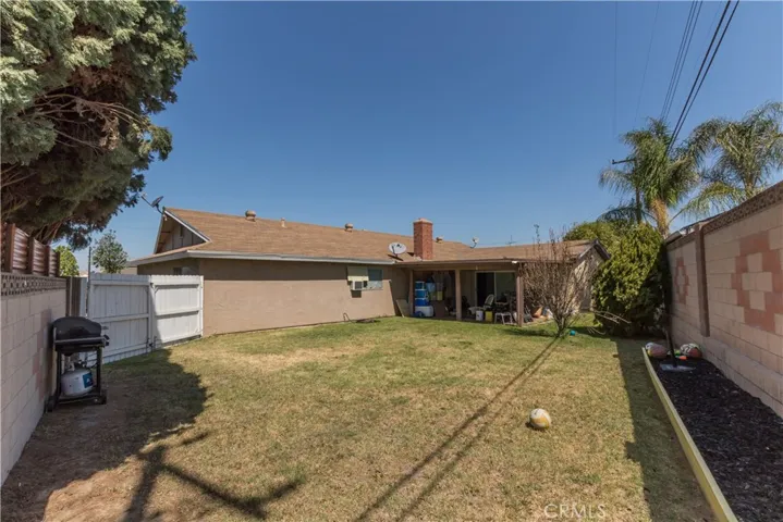 7690 Hershey Drive, Buena Park, California 90620