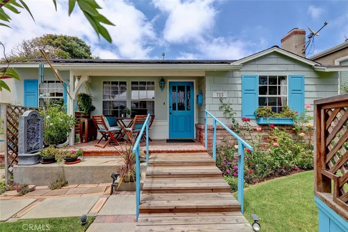 723 Avenue C, Redondo Beach, California 90277