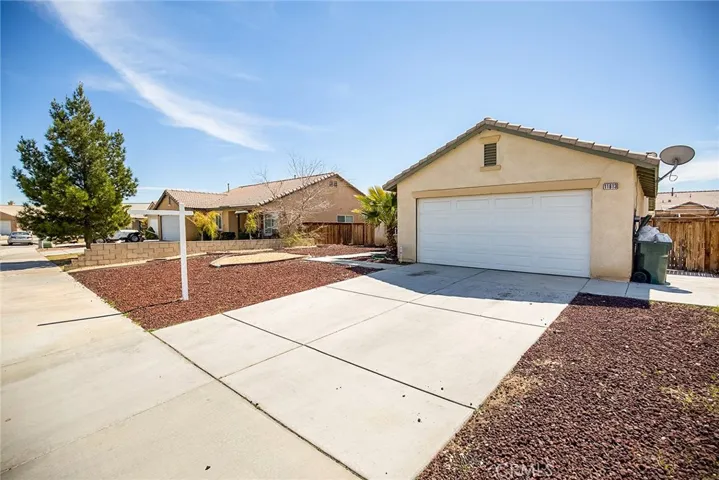 11813 Wolcott Street, Adelanto, California 92301