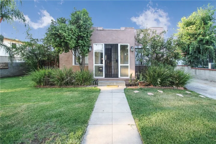 732 E Nocta Street, Ontario, California 91764