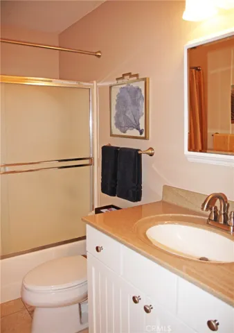 19351 Sunray Lane 203, Huntington Beach, California 92648