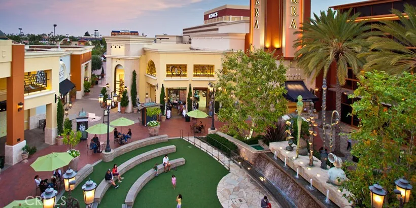 Bella Terra Shopping Center, with Great Restaurants, Stores and Movie Theatre.