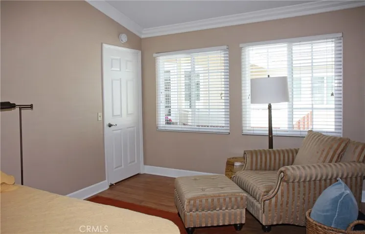 19351 Sunray Lane 203, Huntington Beach, California 92648