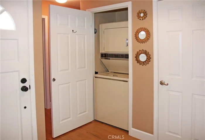 19351 Sunray Lane 203, Huntington Beach, California 92648