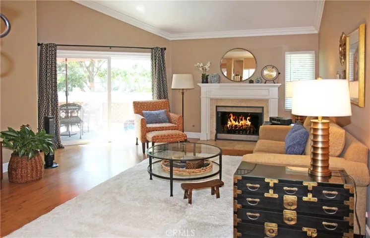 19351 Sunray Lane 203, Huntington Beach, California 92648