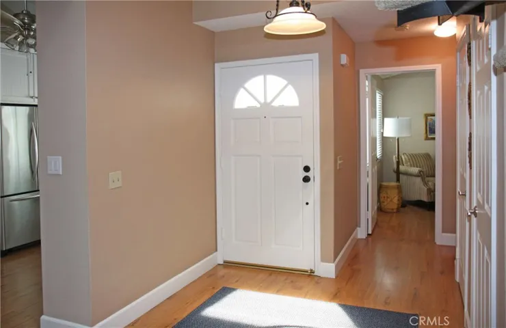19351 Sunray Lane 203, Huntington Beach, California 92648