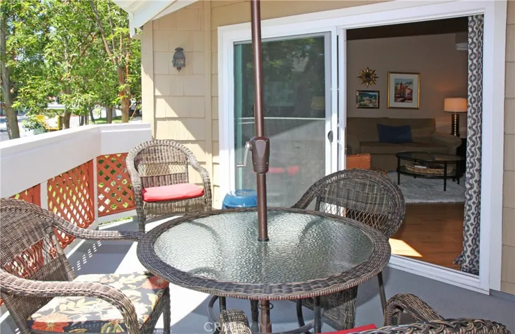 19351 Sunray Lane 203, Huntington Beach, California 92648