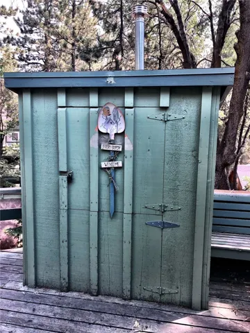 STORAGE SHED