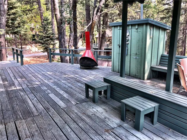WRAP AROUND DECK