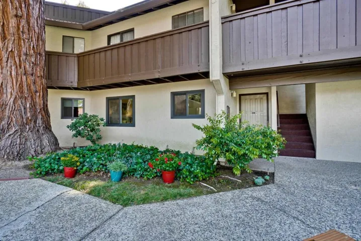 1001 E Evelyn Terrace 157, Sunnyvale, California 94086