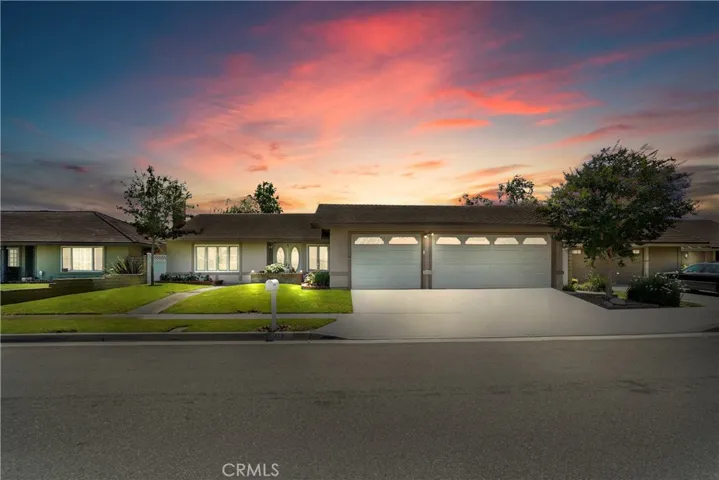 119 S Avenida Lysanne, Anaheim Hills, California 92807
