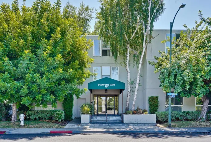 181 Del Medio Avenue 112, Mountain View, California 94040