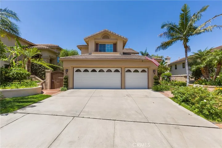 983 S Creekview Lane, Anaheim Hills, California 92808
