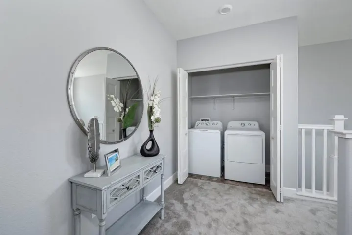 1033 Gabbiano Lane 3, San Jose, California 95131