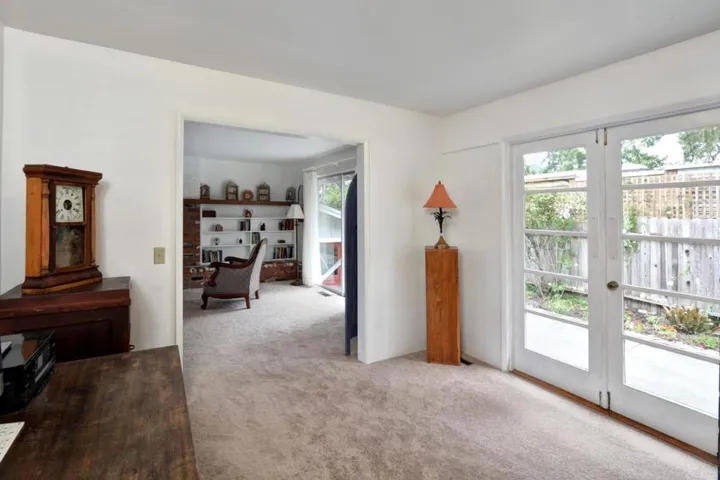 3380 San Luis Avenue, Carmel, California 93923