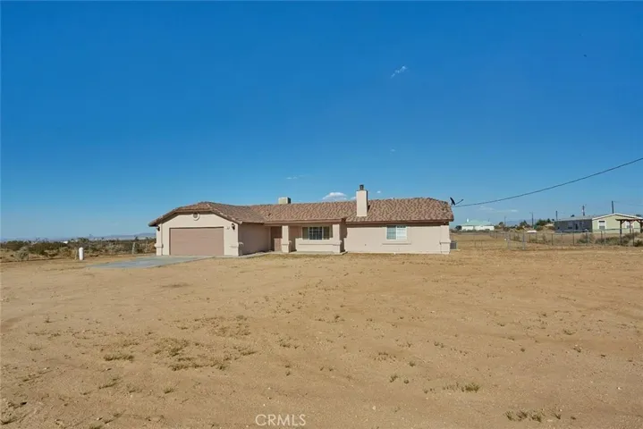 11731 Pacific Road, Phelan, California 92371