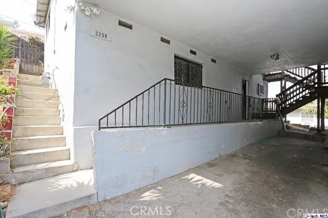 3239 Betty Drive, El Sereno, California 90032
